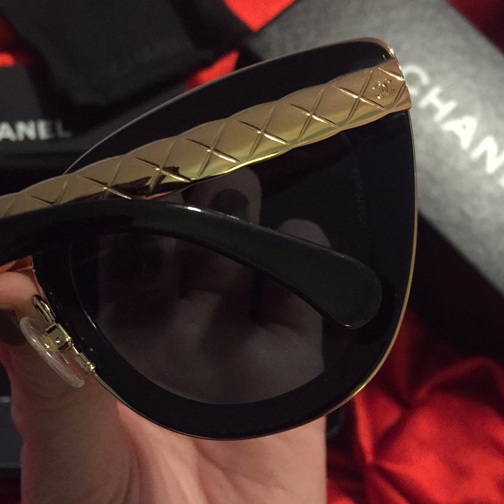 Authentic great condition Chanel Cat Eye sunglasses. - Picture 6 of 8
